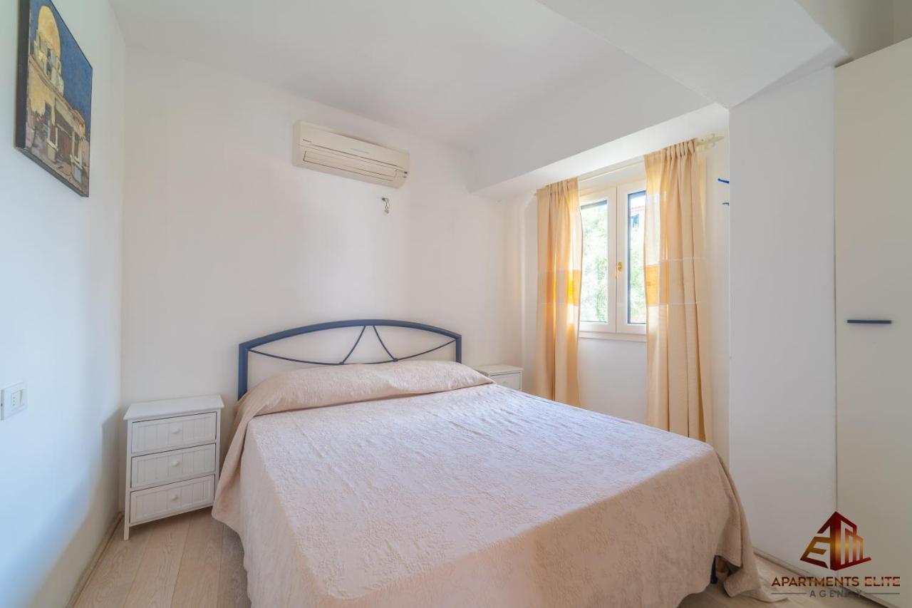 Porto Rotondo Central House Exterior foto